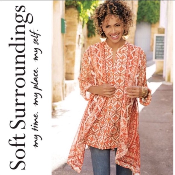 Soft Surroundings Tops - Soft Surroundings Paysan Voile Panel Medallion Top